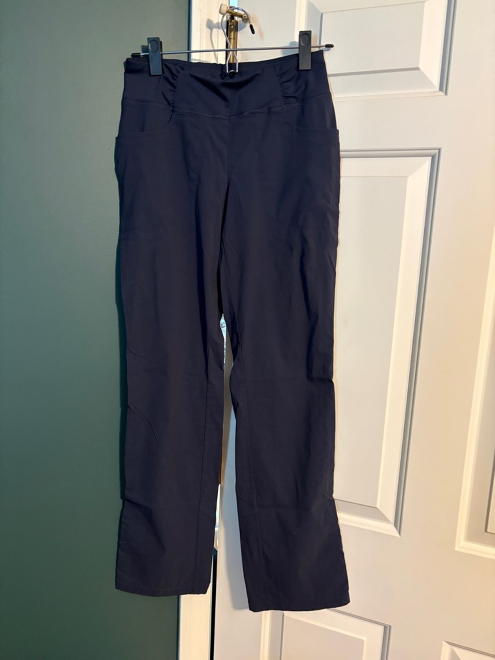 Mountain Hardwear Navy Athletic Pants